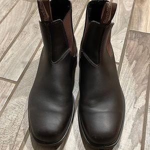 Beautiful Brown Blundstone Boots
